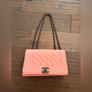 French Designer Coral Quilted Gunmetal Chain Shoulder Crossbody Purse Handbag